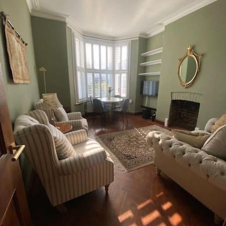 2 Double Bedroom Charming Chelsea Apartment London Exterior foto