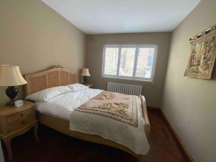 2 Double Bedroom Charming Chelsea Apartment London Exterior foto